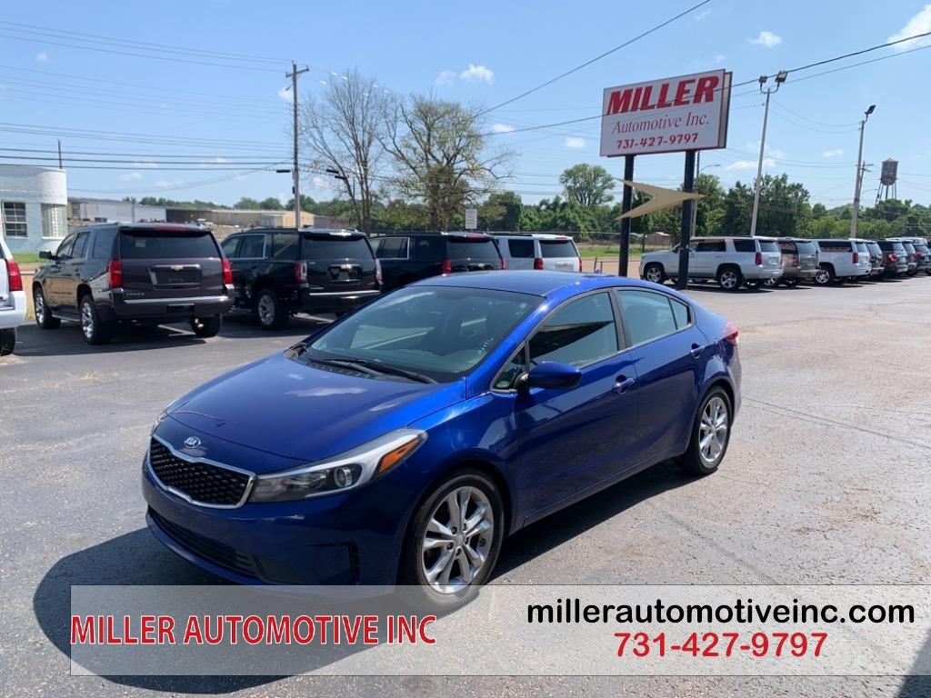 2017 Kia Forte LX AT's photo