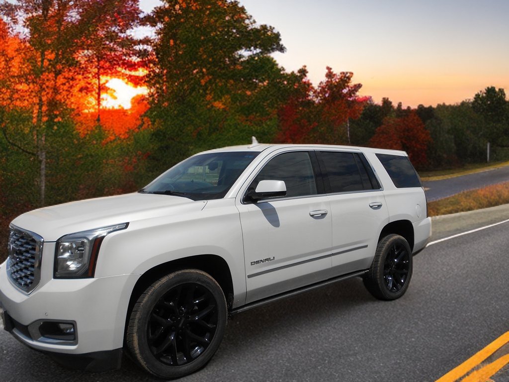 2019 GMC Yukon Denali's photo