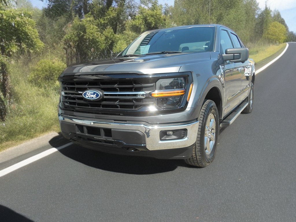 2024 Ford F-150 XLT's photo