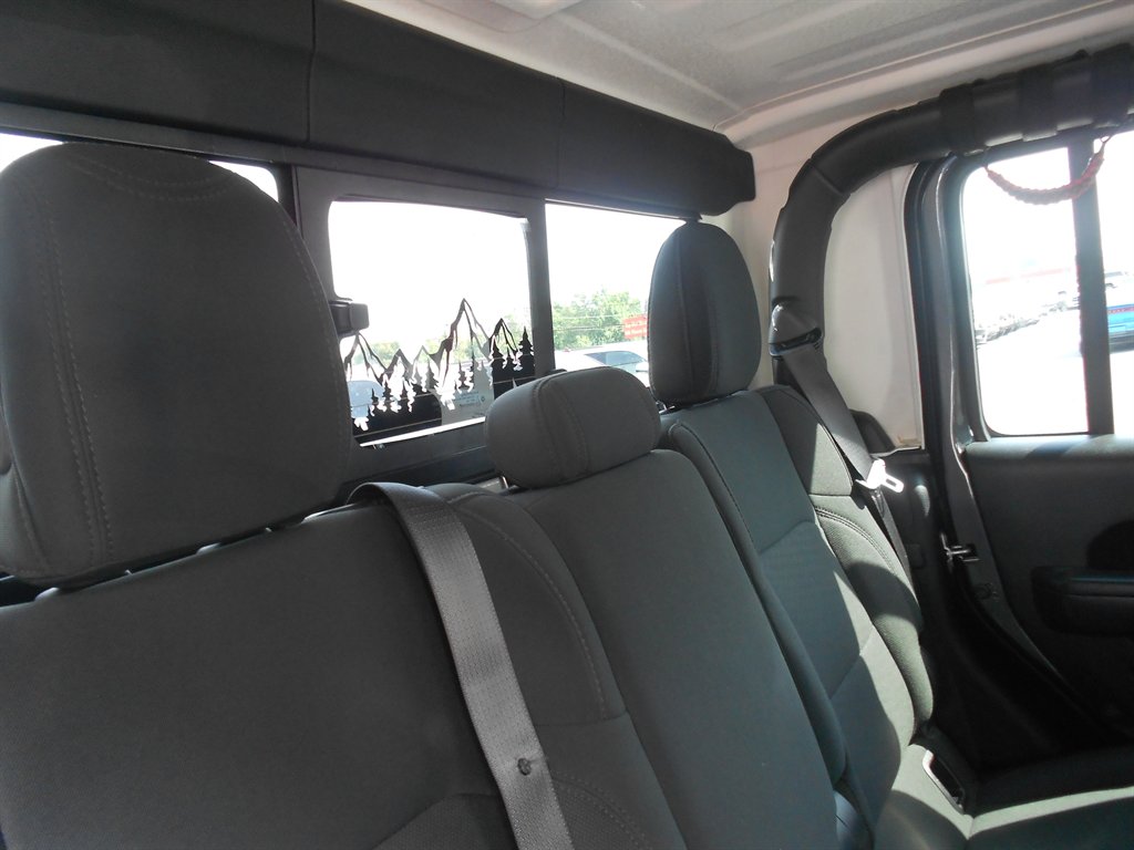 2021 Jeep Gladiator WILLYS - Photo 12