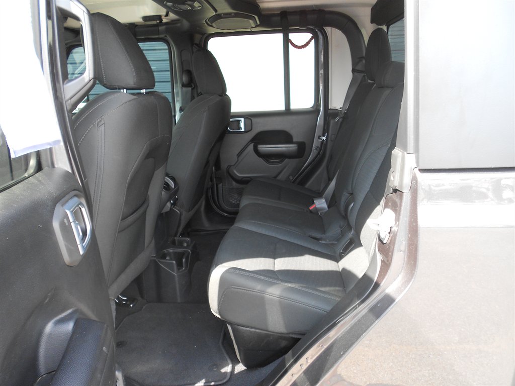 2021 Jeep Gladiator WILLYS - Photo 14